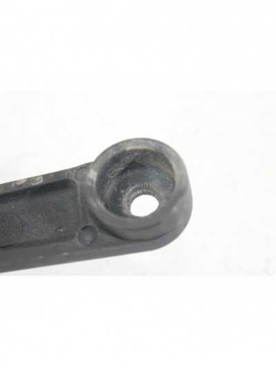 Recambio de brazo limpia delantero izquierdo para ssangyong rexton w / rexton 2.0 xdi referencia OEM IAM Y200LHD