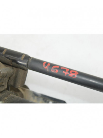 Recambio de articulacion limpia delantera para ssangyong rexton w / rexton 2.0 xdi referencia OEM IAM Y200DL/Y200PL