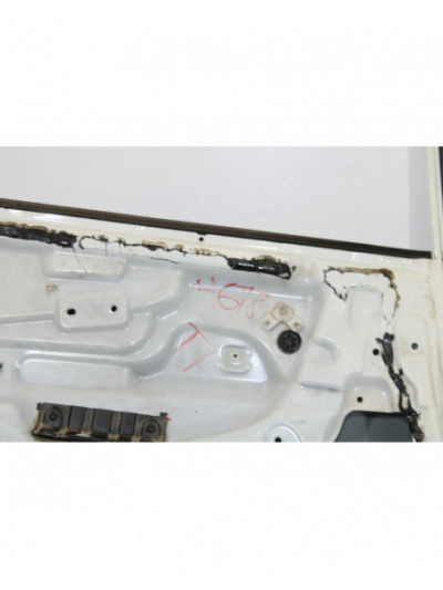 Puerta trasera izquierda SSANGYONG REXTON W / REXTON 2.0 Xdi 2014