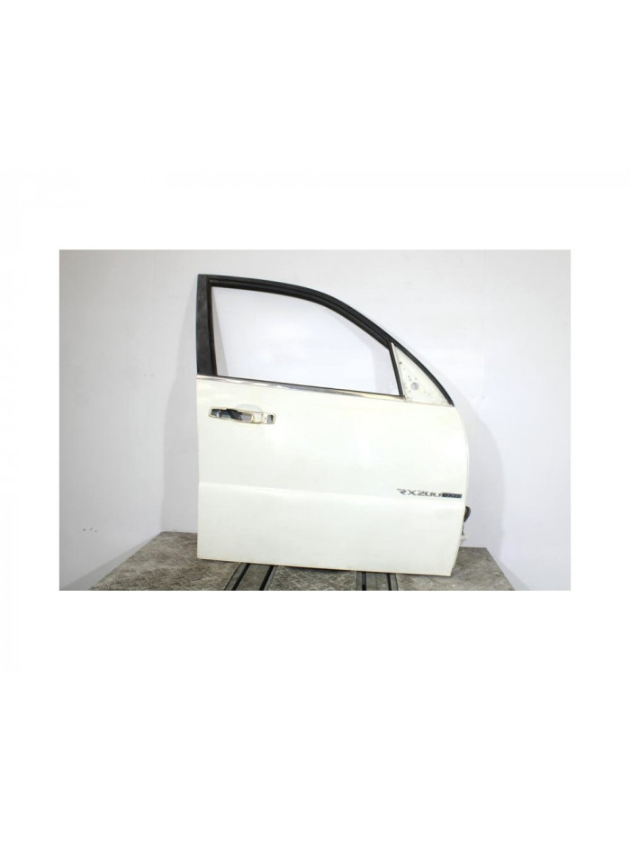 Puerta delantera derecha SSANGYONG REXTON W / REXTON 2.0 Xdi 2014