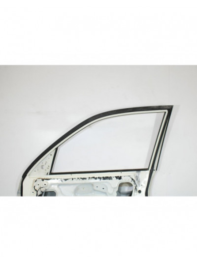 Puerta delantera derecha SSANGYONG REXTON W / REXTON 2.0 Xdi 2014