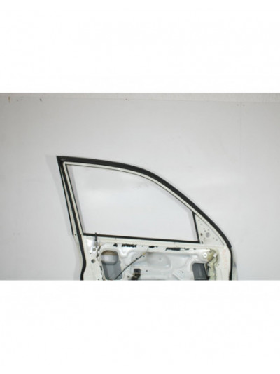 Puerta delantera izquierda SSANGYONG REXTON W / REXTON 2.0 Xdi 2014