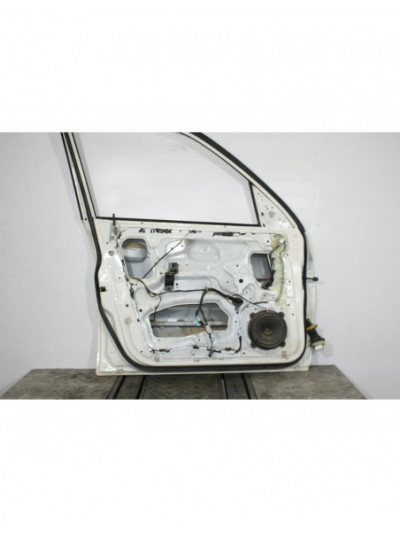 Puerta delantera izquierda SSANGYONG REXTON W / REXTON 2.0 Xdi 2014