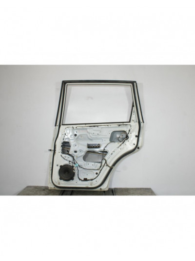 Puerta trasera derecha SSANGYONG REXTON W / REXTON 2.0 Xdi 2014