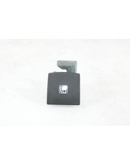 Recambio de mando apertura tapa de combustible para ssangyong rexton w / rexton 2.0 xdi referencia OEM IAM 7164008000A