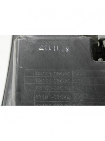 Recambio de faro izquierdo para ssangyong rexton w / rexton 2.0 xdi referencia OEM IAM 8310208C00/8310208C20