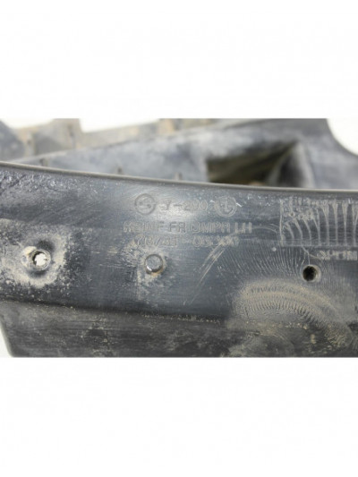 Recambio de soporte izquierdo paragolpes delantero para ssangyong rexton w / rexton 2.0 xdi referencia OEM IAM 7673103D00