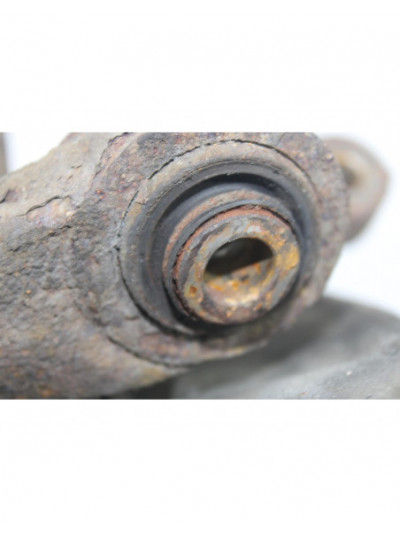 Recambio de mangueta trasera izquierda para ssangyong rodius xdi limited referencia OEM IAM 3930TI