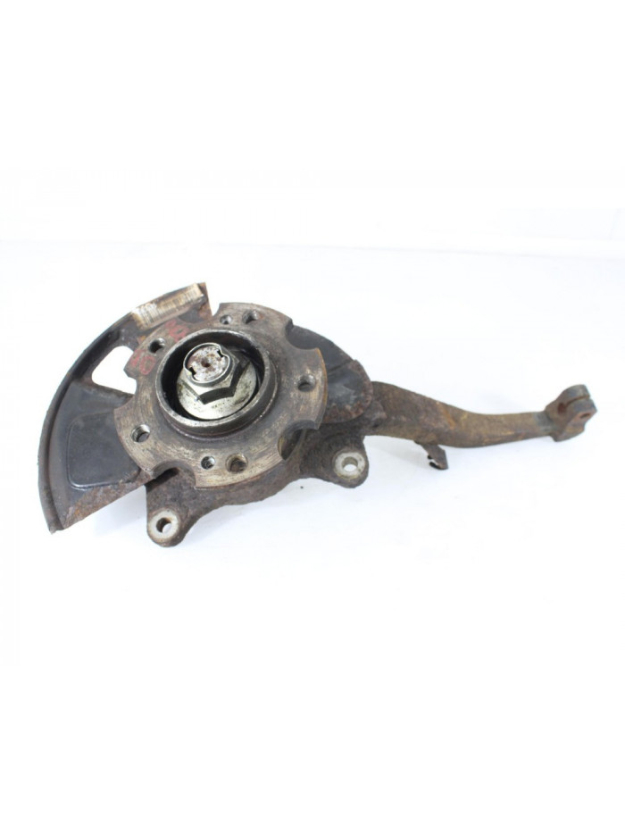 Recambio de mangueta delantera derecha para ssangyong rodius xdi limited referencia OEM IAM KR2E151221024