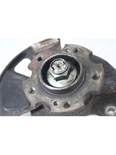 Recambio de mangueta delantera derecha para ssangyong rodius xdi limited referencia OEM IAM KR2E151221024