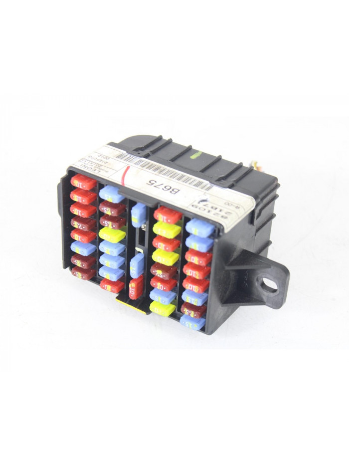 Recambio de caja reles / fusibles para ssangyong rodius xdi limited referencia OEM IAM 8210921B71