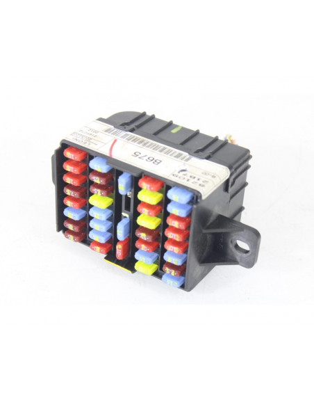 Recambio de caja reles / fusibles para ssangyong rodius xdi limited referencia OEM IAM 8210921B71