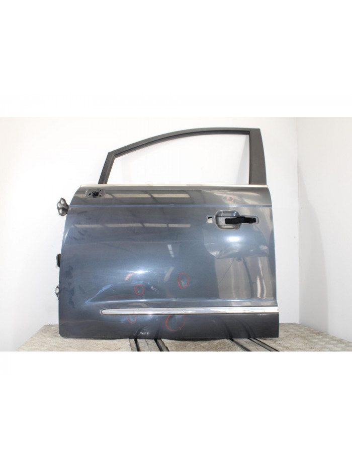 Puerta delantera izquierda SSANGYONG RODIUS Xdi Limited 2016
