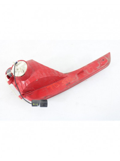 Recambio de piloto antiniebla trasero para ssangyong rodius xdi limited referencia OEM IAM 8390231510