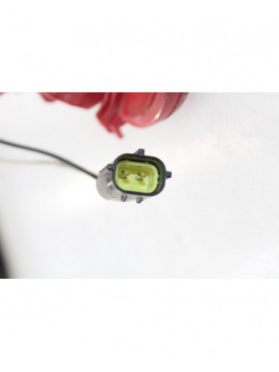 Recambio de piloto antiniebla trasero para ssangyong rodius xdi limited referencia OEM IAM 8390231510