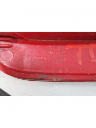 Recambio de piloto antiniebla trasero para ssangyong rodius xdi limited referencia OEM IAM 8390231510