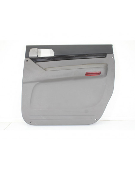 Recambio de guarnecido puerta trasera derecha para ssangyong rodius xdi limited referencia OEM IAM 7220221000