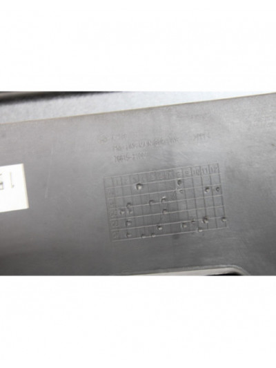 Recambio de moldura palanca cambios para ssangyong rodius xdi limited referencia OEM IAM 7666121010