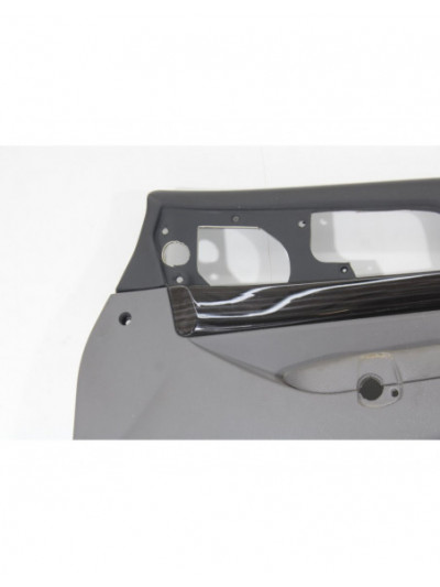 Recambio de guarnecido puerta delantera derecha para ssangyong rodius xdi limited referencia OEM IAM 7220121000