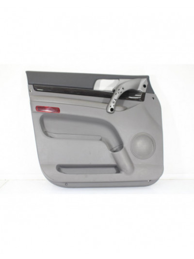 Recambio de guarnecido puerta delantera izquierda para ssangyong rodius xdi limited referencia OEM IAM 7220121506ACO