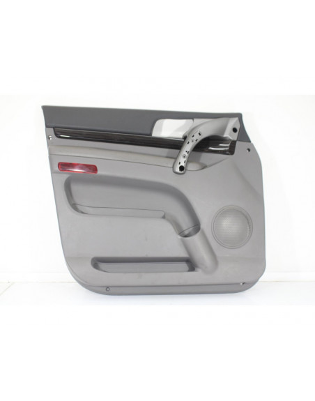 Recambio de guarnecido puerta delantera izquierda para ssangyong rodius xdi limited referencia OEM IAM 7220121506ACO