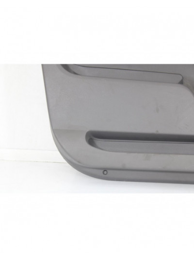 Recambio de guarnecido puerta delantera izquierda para ssangyong rodius xdi limited referencia OEM IAM 7220121506ACO