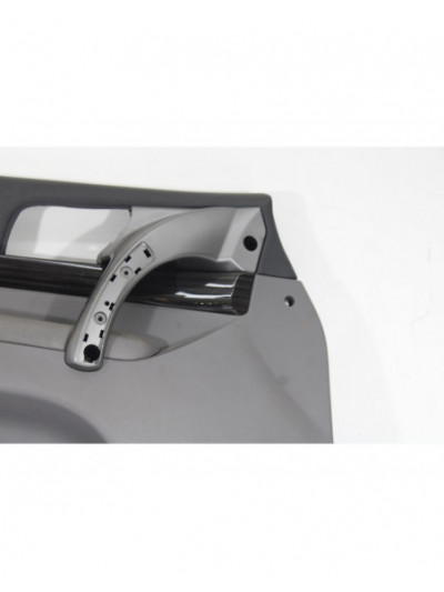 Recambio de guarnecido puerta delantera izquierda para ssangyong rodius xdi limited referencia OEM IAM 7220121506ACO