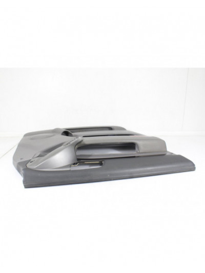 Recambio de guarnecido puerta delantera izquierda para ssangyong rodius xdi limited referencia OEM IAM 7220121506ACO