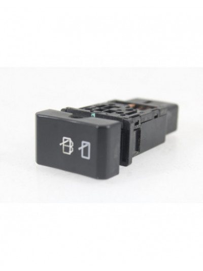 Recambio de mando limpia para ssangyong rodius xdi limited referencia OEM IAM 621W10140