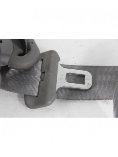 Recambio de cinturon seguridad trasero derecho para ssangyong rodius xdi limited referencia OEM IAM A418515L24