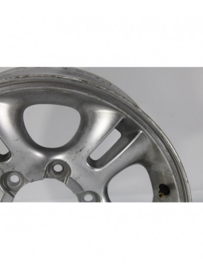 Recambio de llanta para ssangyong korando 2.9 tdi referencia OEM IAM 24936