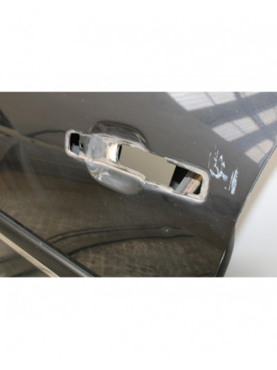 Recambio de puerta delantera izquierda para ssangyong rexton 270 xvt limited referencia OEM IAM 2743D.I