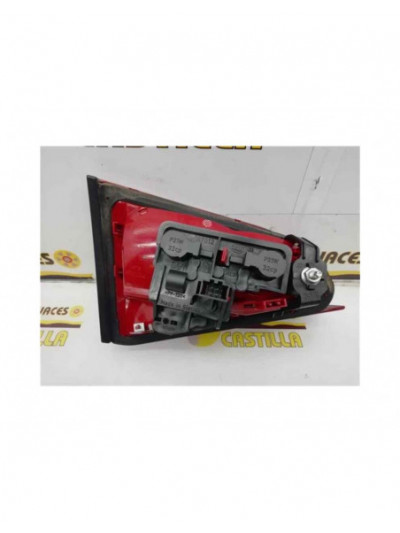 Recambio de piloto trasero derecho interior para audi a4 berlina (8e) 2.0 tdi referencia OEM IAM 166974167012