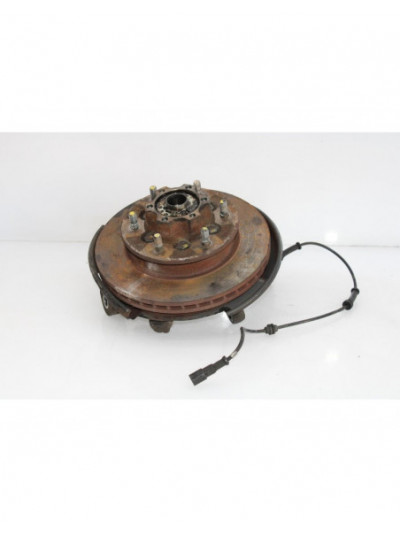 Recambio de mangueta delantera derecha para ssangyong korando 2.9 tdi referencia OEM IAM