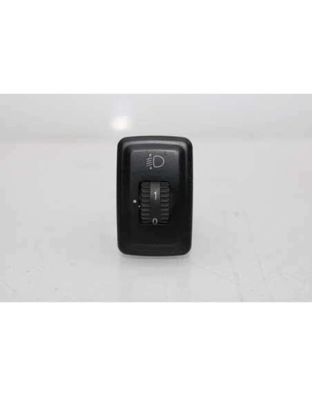 Recambio de mando regulacion altura faros para ssangyong korando 2.9 tdi referencia OEM IAM 8136006800