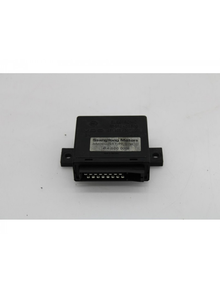 Recambio de centralita inmovilizador para ssangyong korando 2.9 tdi referencia OEM IAM 8695005800
