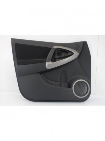 Recambio de guarnecido puerta delantera izquierda para toyota rav 4 iii (_a3_) 2.2 d 4wd (ala30_) referencia OEM IAM 6771842020
