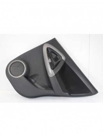 Recambio de guarnecido puerta trasera derecha para toyota rav 4 iii (_a3_) 2.2 d 4wd (ala30_) referencia OEM IAM 67787X1B02