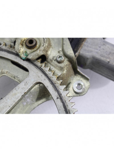 Elevalunas delantero izquierdo TOYOTA RAV 4 III 2.2 D 4WD 2008