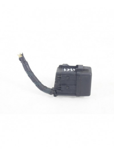 Caja reles / fusibles TOYOTA AURIS 1.4 D-4D 2012