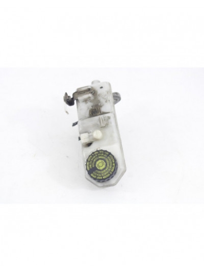 Recambio de bomba freno para toyota auris (_e15_) 1.4 d-4d (nde150_) referencia OEM IAM 0204Y24235