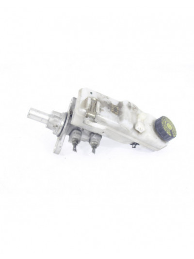 Recambio de bomba freno para toyota auris (_e15_) 1.4 d-4d (nde150_) referencia OEM IAM 0204Y24235