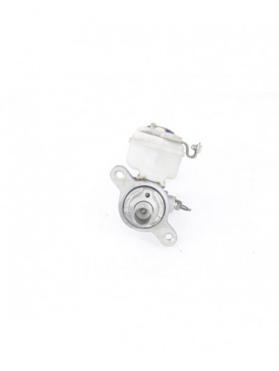 Recambio de bomba freno para toyota auris (_e15_) 1.4 d-4d (nde150_) referencia OEM IAM 0204Y24235