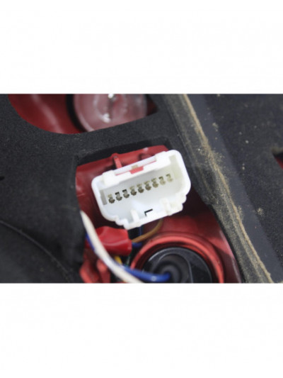 Recambio de piloto trasero derecho para toyota auris (_e15_) 1.4 d-4d (nde150_) referencia OEM IAM 13618F