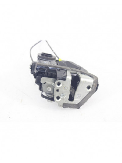 Recambio de cerradura puerta trasera derecha para toyota auris (_e15_) 1.4 d-4d (nde150_) referencia OEM IAM 4464TD