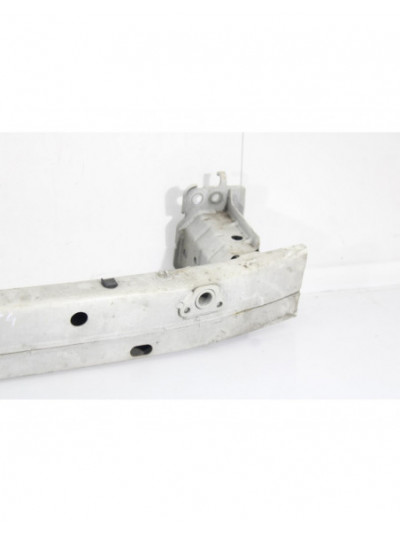 Recambio de refuerzo paragolpes delantero para toyota auris (_e15_) 1.4 d-4d (nde150_) referencia OEM IAM 4464D