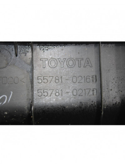 Torpedo TOYOTA AURIS 1.4 D-4D 2012