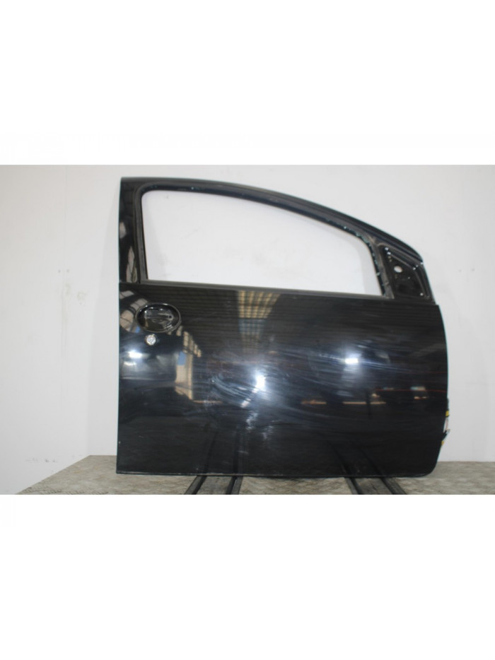 Puerta delantera derecha TOYOTA AYGO 1.0 CAT 2014