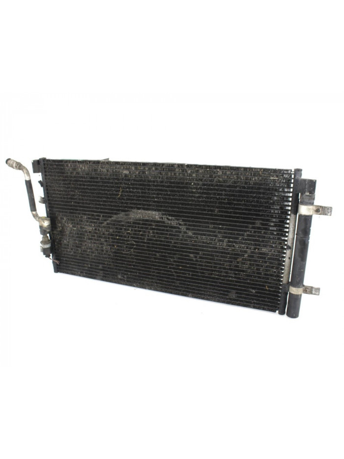 Condensador / radiador aire acondicionado AUDI A4 BER. Básico 2008