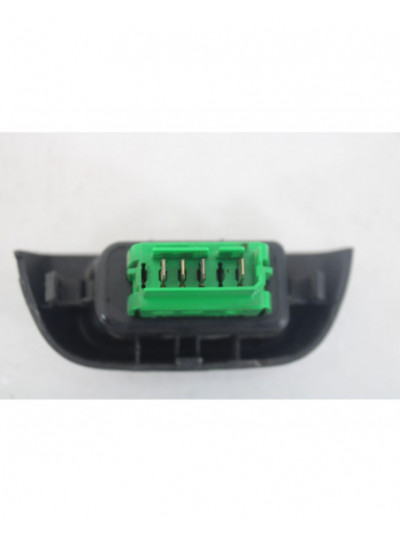 Recambio de mando elevalunas delantero izquierdo para toyota aygo (kgb/wnb) 1.0 cat referencia OEM IAM 646100H01CA